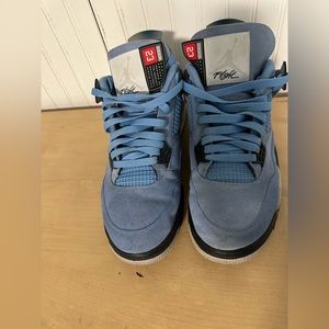 Jordan 4 retro university blue